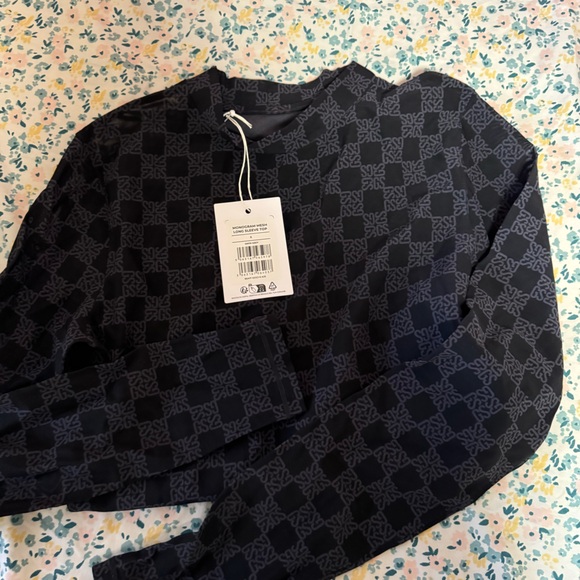 Gymshark monogram mesh top - Picture 1 of 3